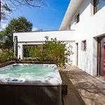 Villa Rénovée Avec Et Piscine Chauffée à Hossegor, Proche Et Golf - Fr-1-791-8